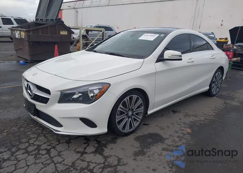 2017 Mercedes-Benz Cla 250 4Matic z USA, uszkodzony, nr VIN WDDSJ4GB2HN402689
